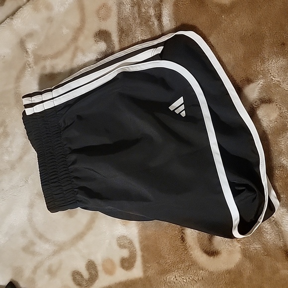 Adidas 3" Medium Running Shorts - Picture 1 of 2